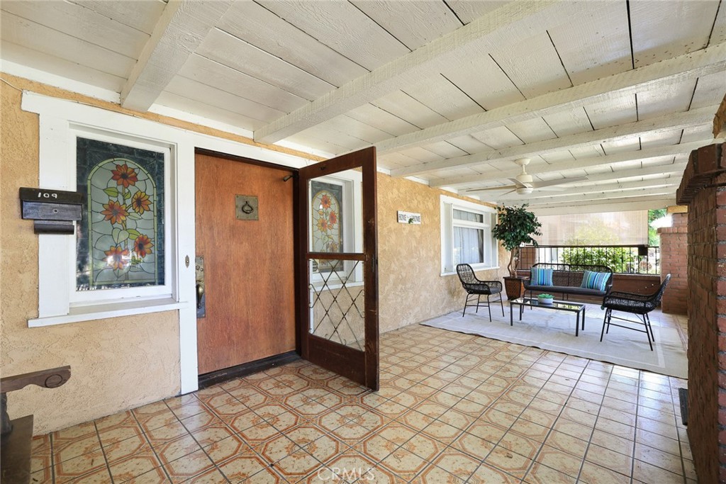 109 S Cordova Street Property Photo 13
