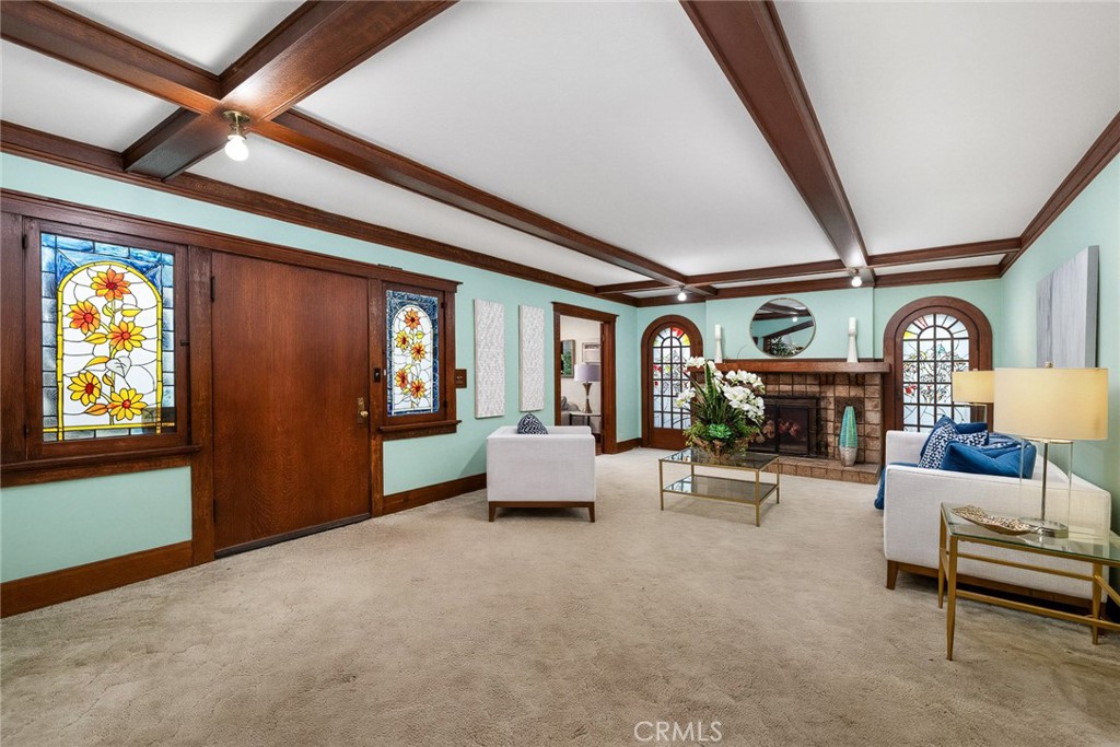 109 S Cordova Street Property Photo 14
