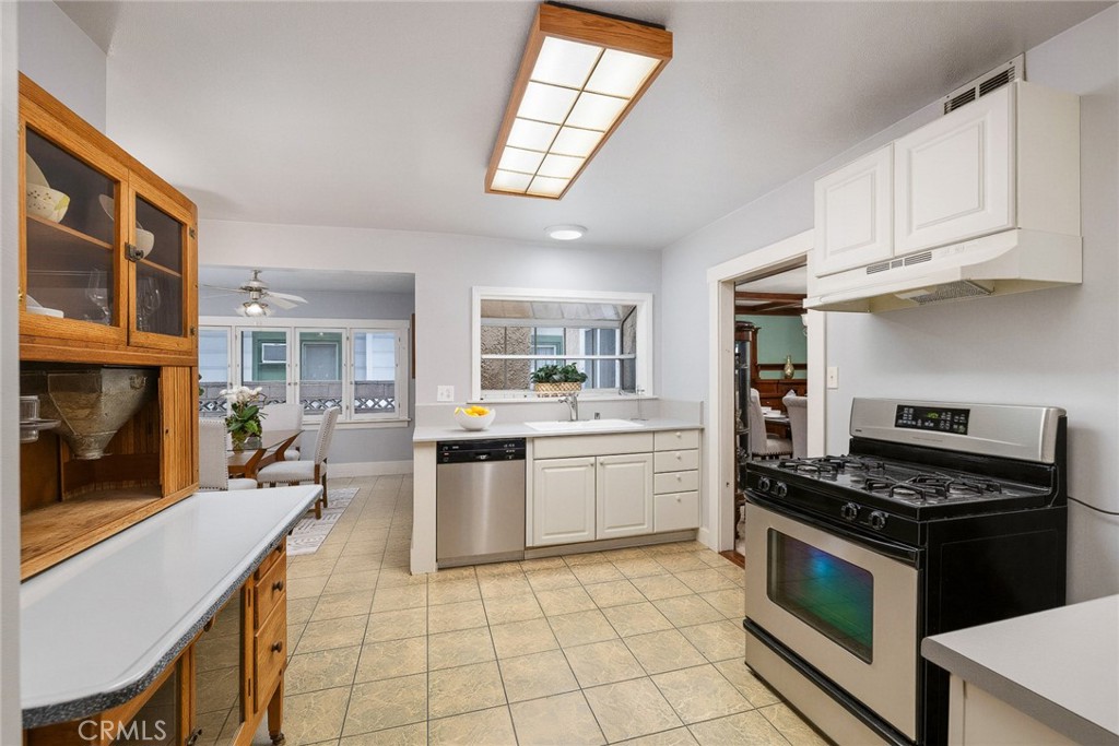 109 S Cordova Street Property Photo 22