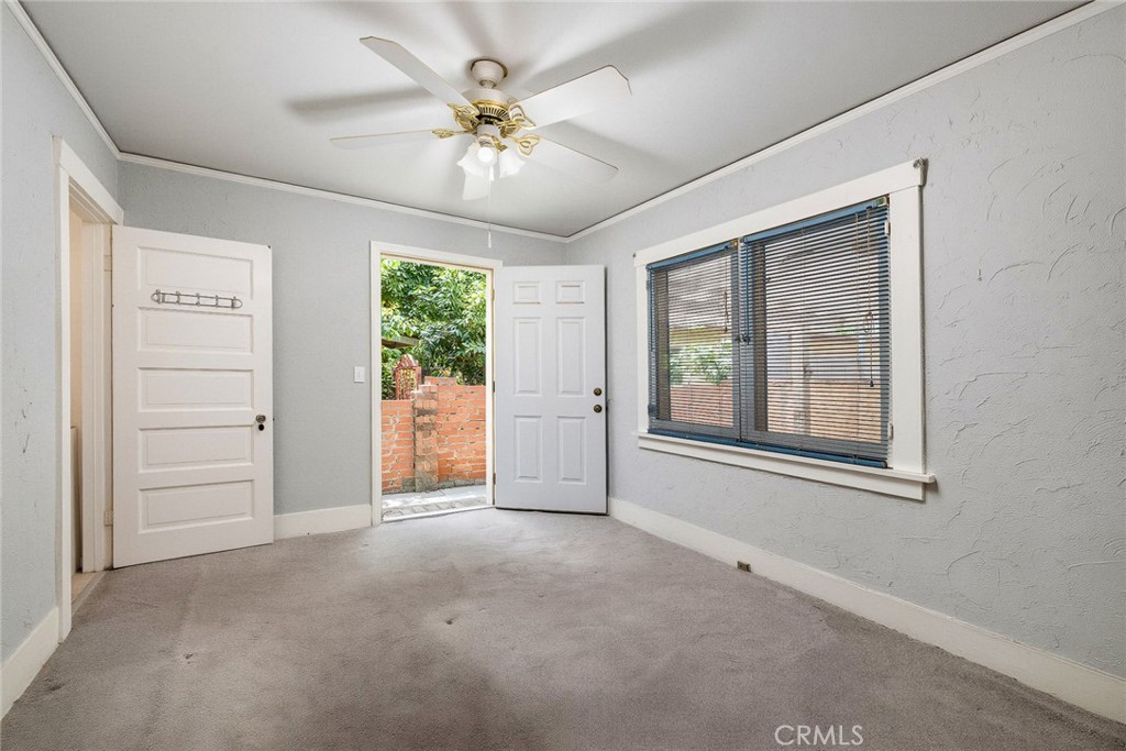 109 S Cordova Street Property Photo 32