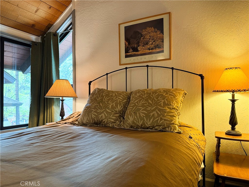 41935 Switzerland Drive 113 Property Photo 12