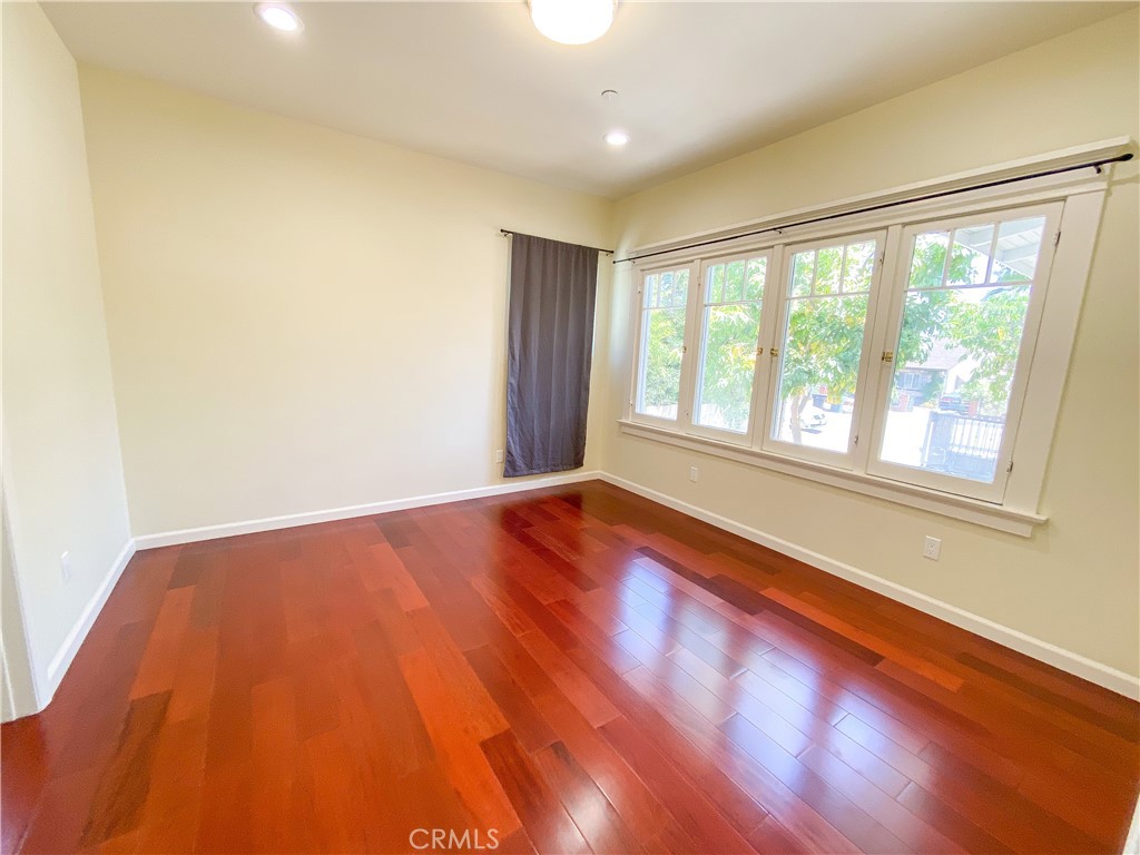 113 Sunset Avenue Property Photo 5
