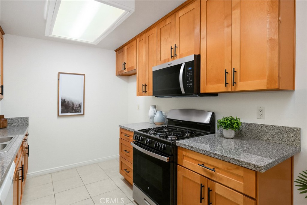 2360 S Diamond Bar J Property Photo 9