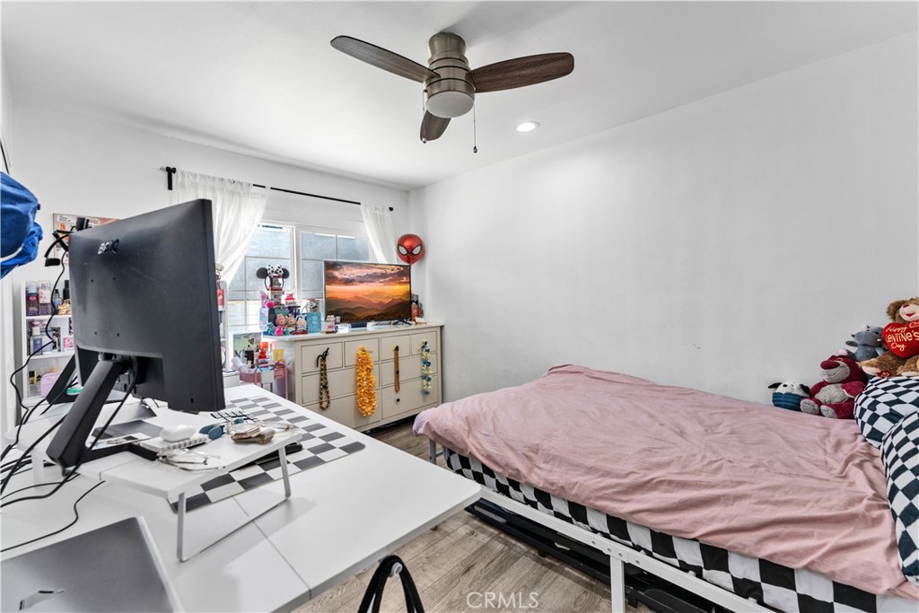 656 E I Property Photo 17