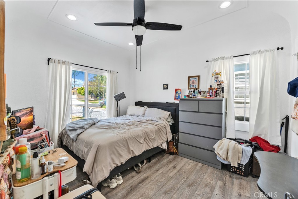 656 E I Property Photo 18