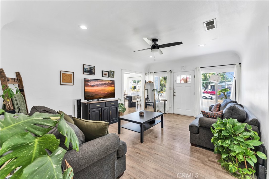 656 E I Property Photo 19