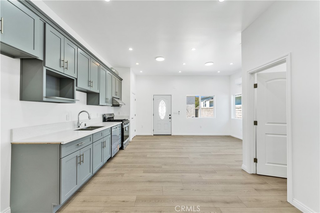 656 E I Property Photo 25