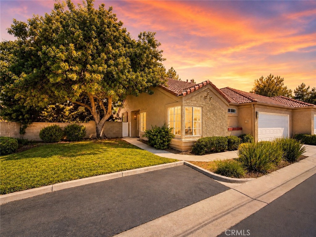 2498 Daybreak Property Photo 1