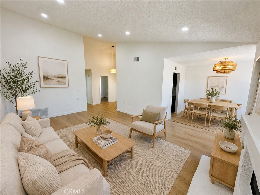 2498 Daybreak Property Photo 3