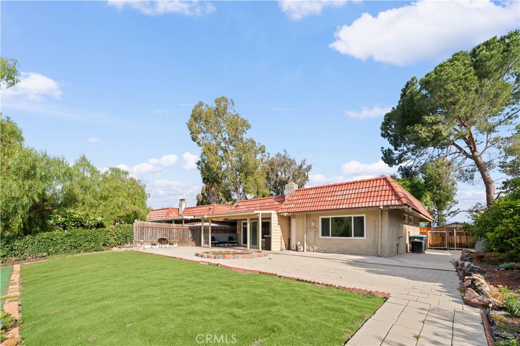 3527 Terrace Drive Property Photo 2