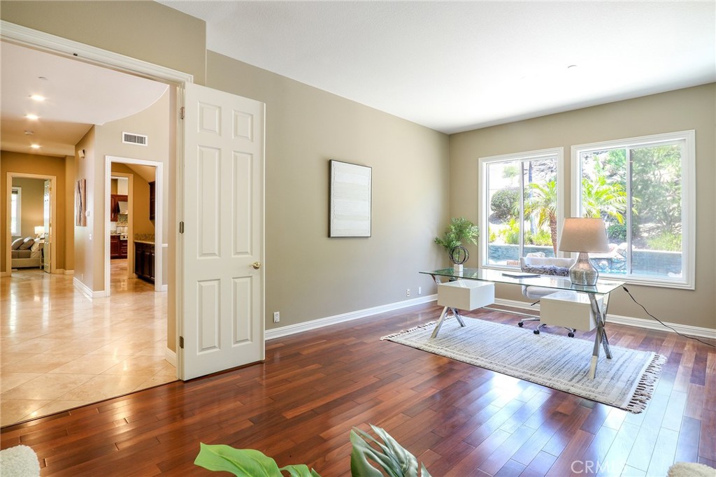 3316 Red Pine Road Property Photo 10