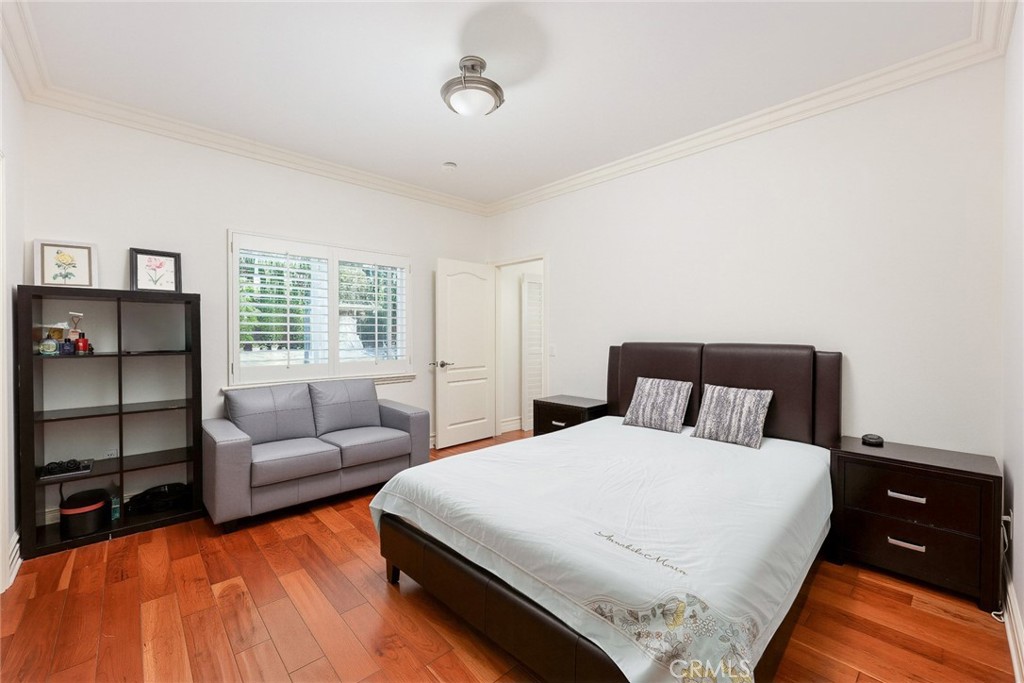 43 W Naomi Avenue Property Photo 16