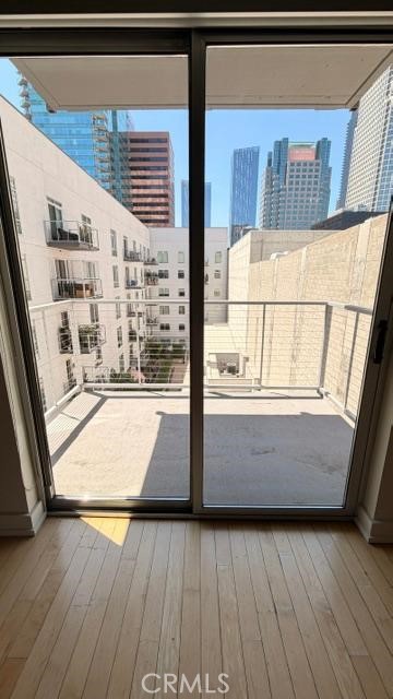 645 W 9th Street 618 Property Photo 10