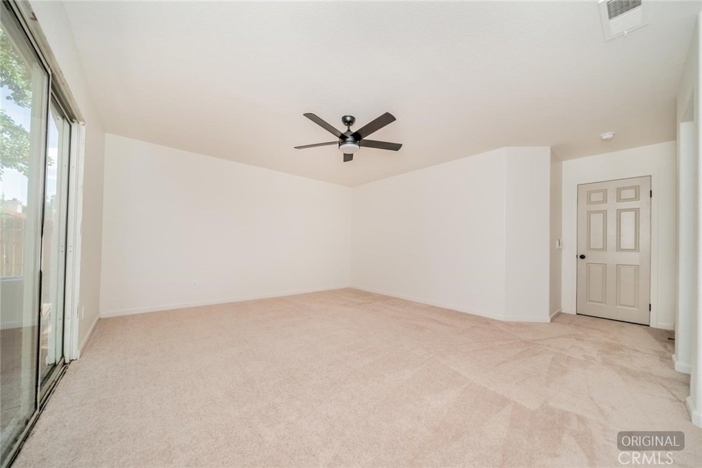13555 Winewood Property Photo 11