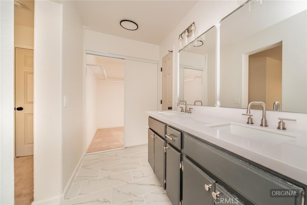 13555 Winewood Property Photo 13