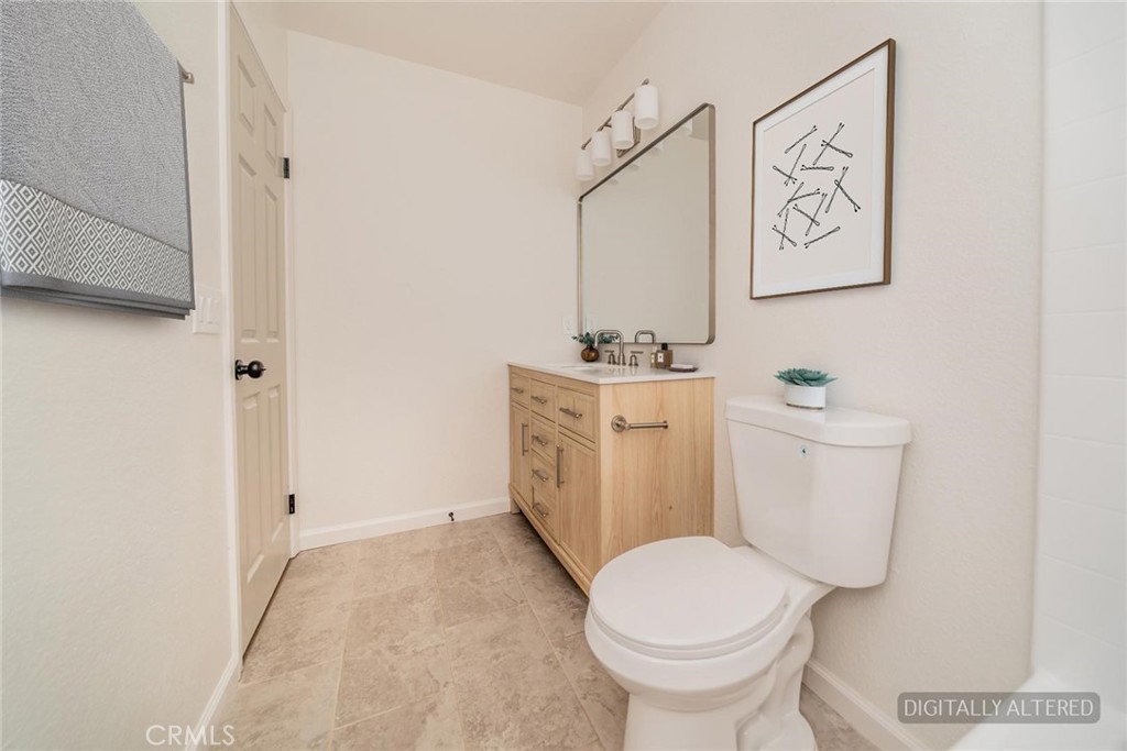 13555 Winewood Property Photo 16