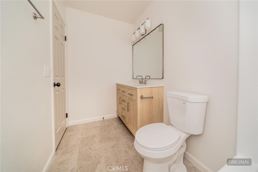 13555 Winewood Property Photo 17