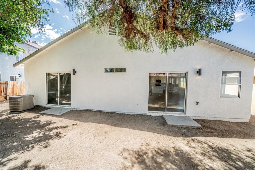 13555 Winewood Property Photo 22