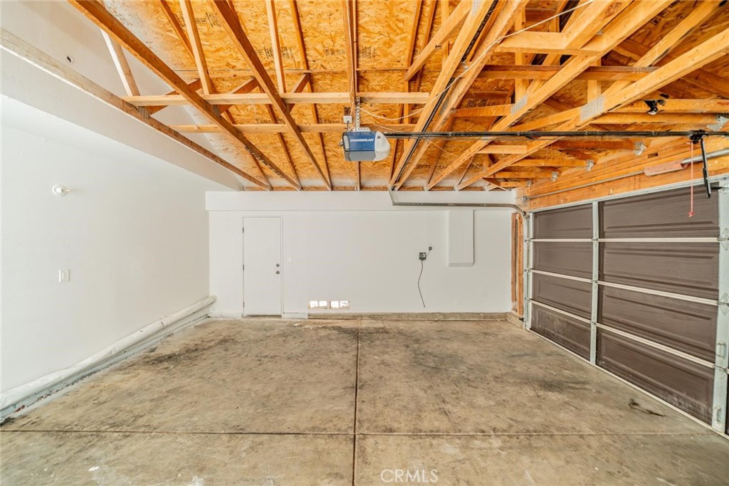 13555 Winewood Property Photo 26