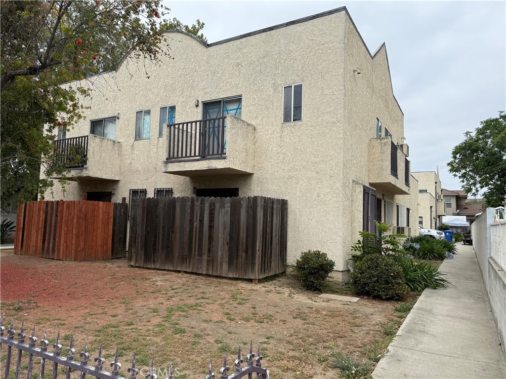 7419 Tampa Property Photo 1