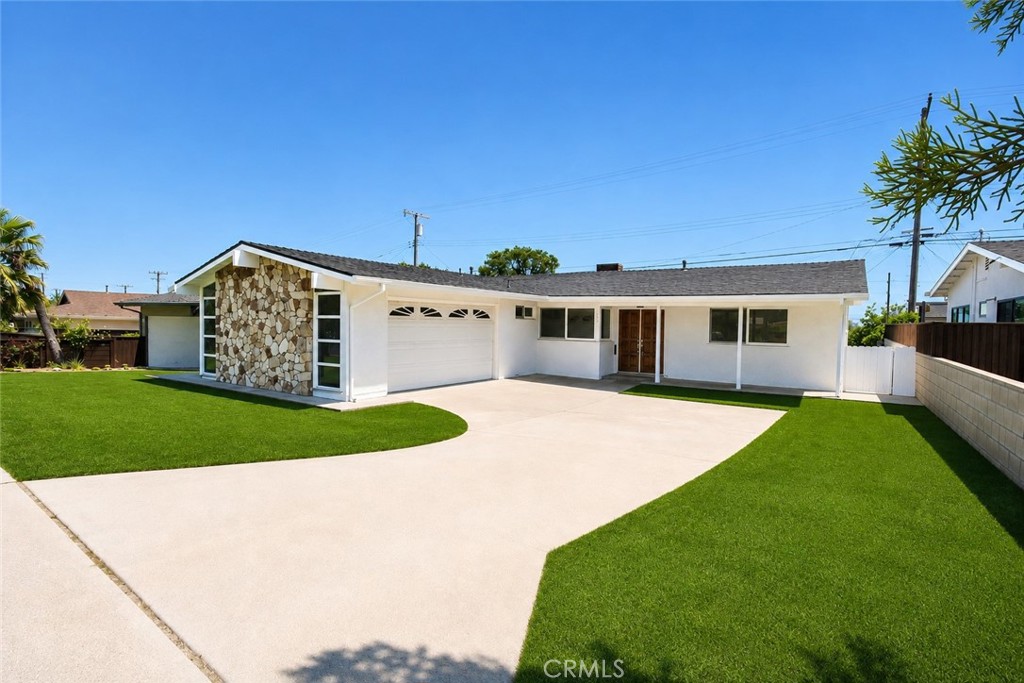 1290 Brightwood Street Property Photo 1