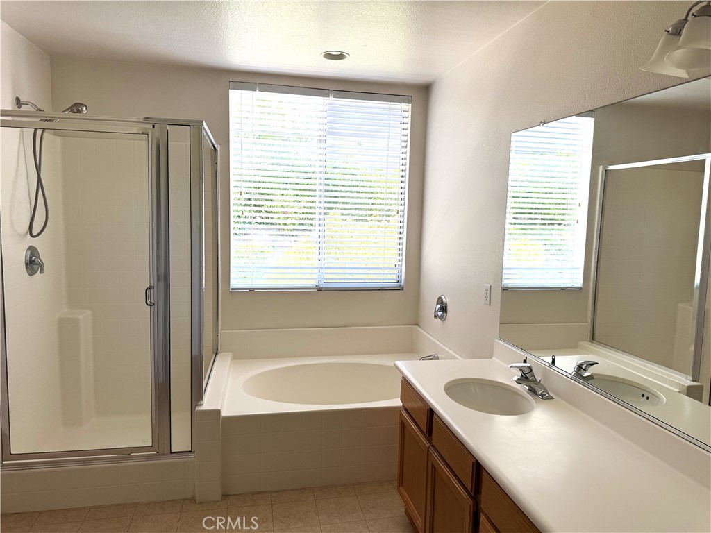 25407 Calcutta Pass Lane Property Photo 8