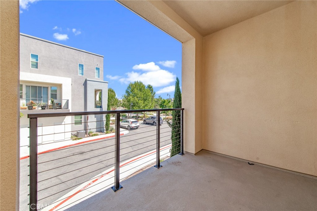 123 Cadence Property Photo 13