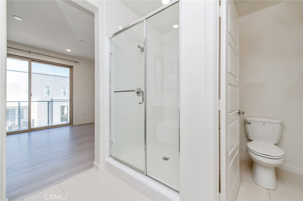 123 Cadence Property Photo 16