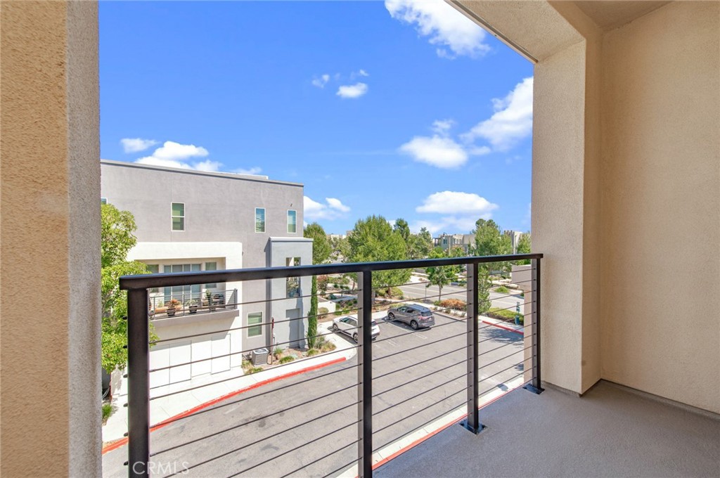 123 Cadence Property Photo 18