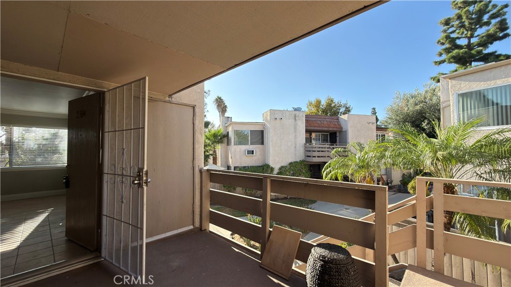 212 S Kraemer Property Photo 17