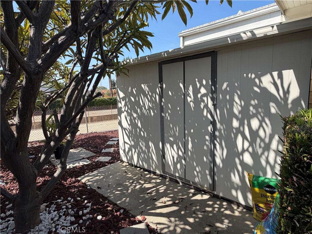 840 E Foothill 142 Property Photo 32