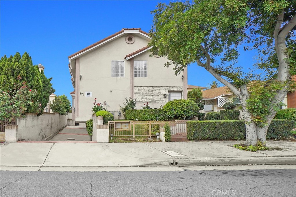 821 N Garfield Avenue 3 Property Photo 1