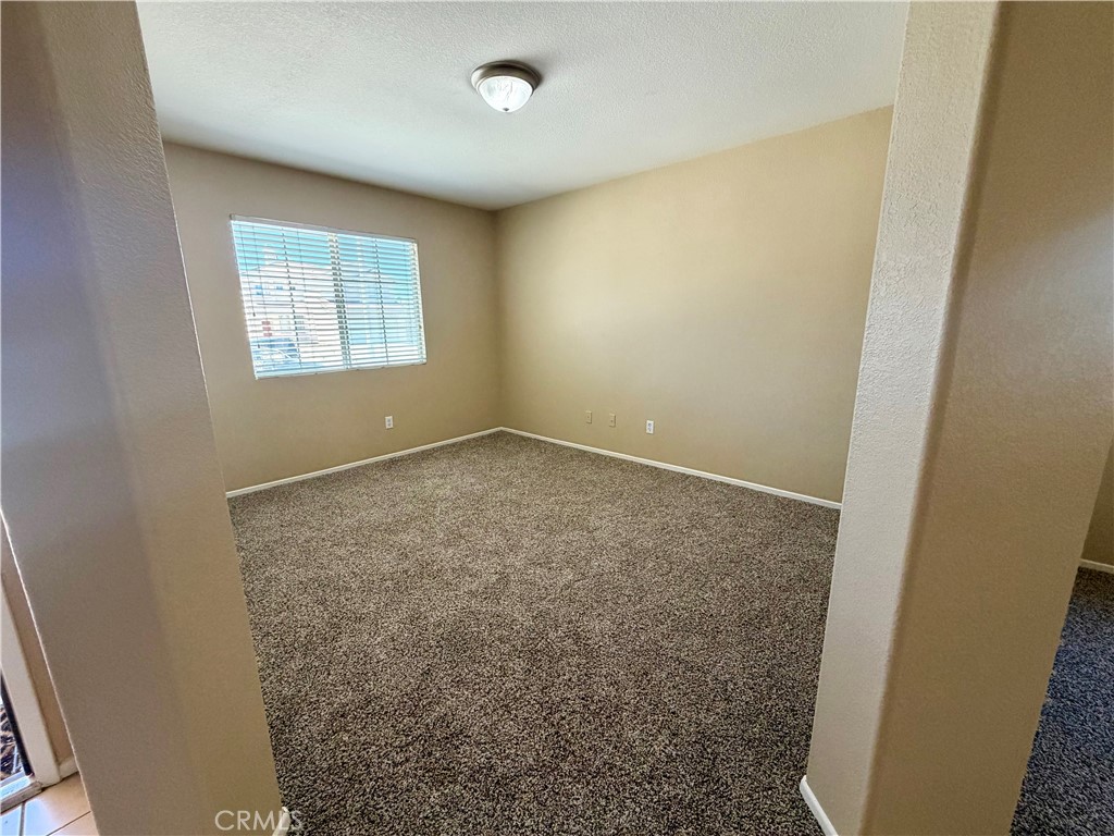 13579 Winewood Property Photo 10