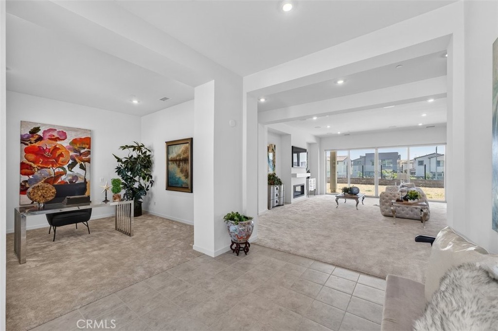 15849 Butterfly Property Photo 3