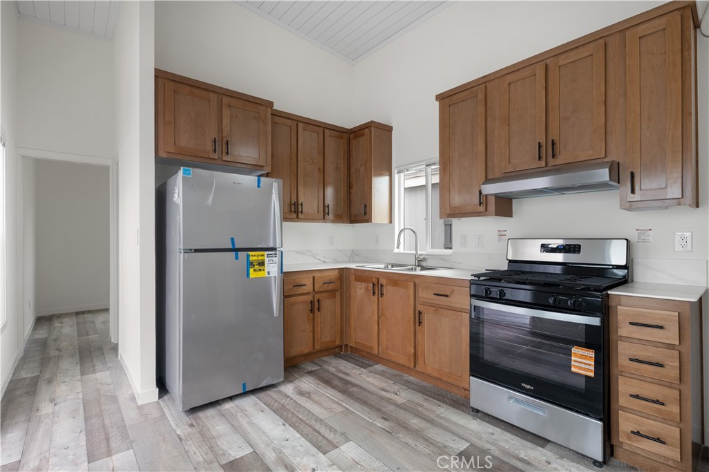 145 South Street A28 Property Photo 4