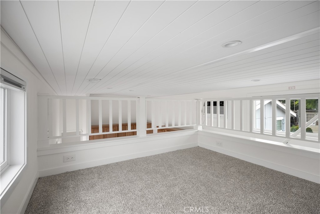 145 South Street A28 Property Photo 11