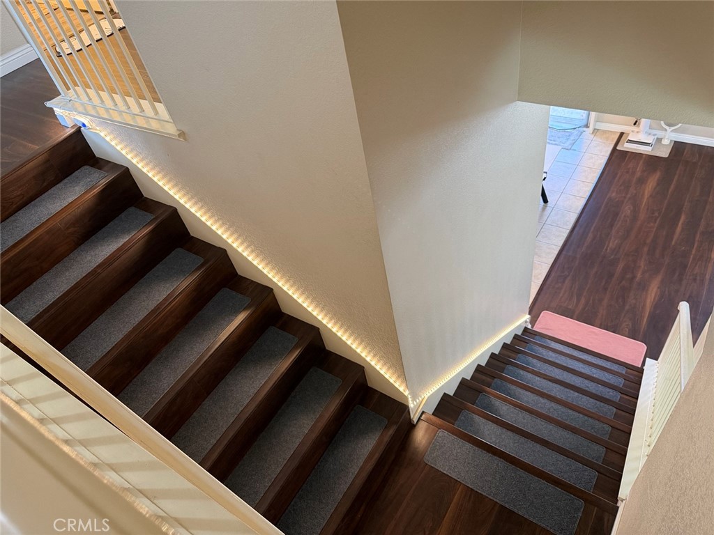 1536 Evans Avenue Property Photo 8