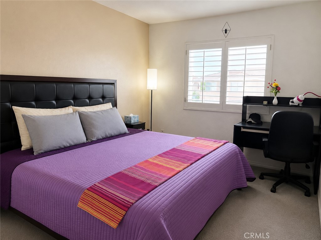 1536 Evans Avenue Property Photo 12
