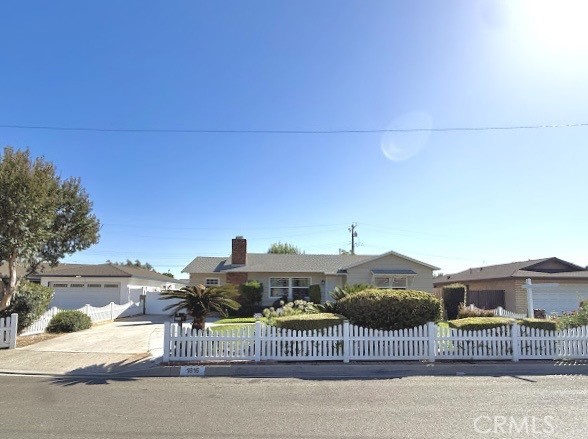 1816 W Lighthall Property Photo 1
