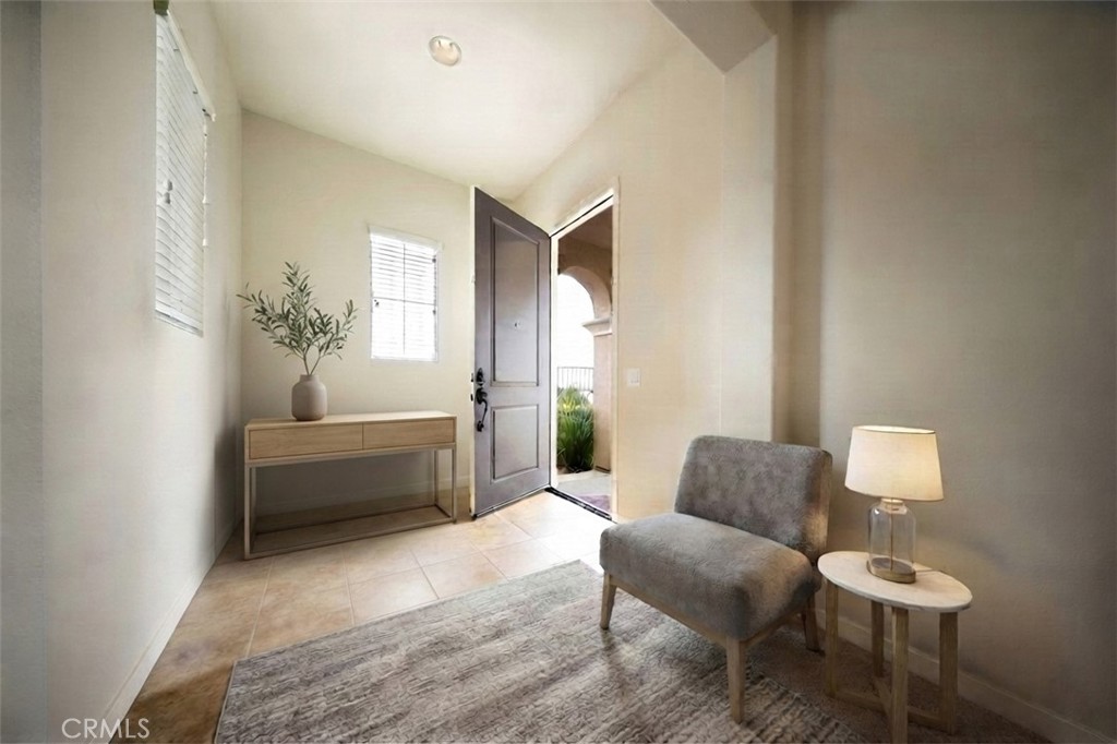 820 E Ruby Lace Property Photo 3