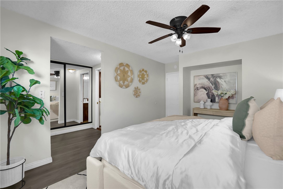 151 E Wistaria Property Photo 18
