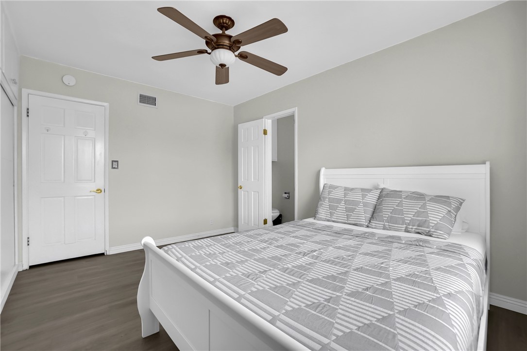 151 E Wistaria Property Photo 24