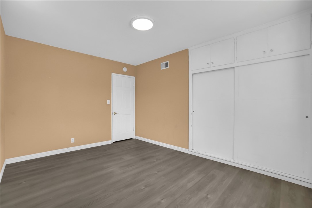 151 E Wistaria Property Photo 26