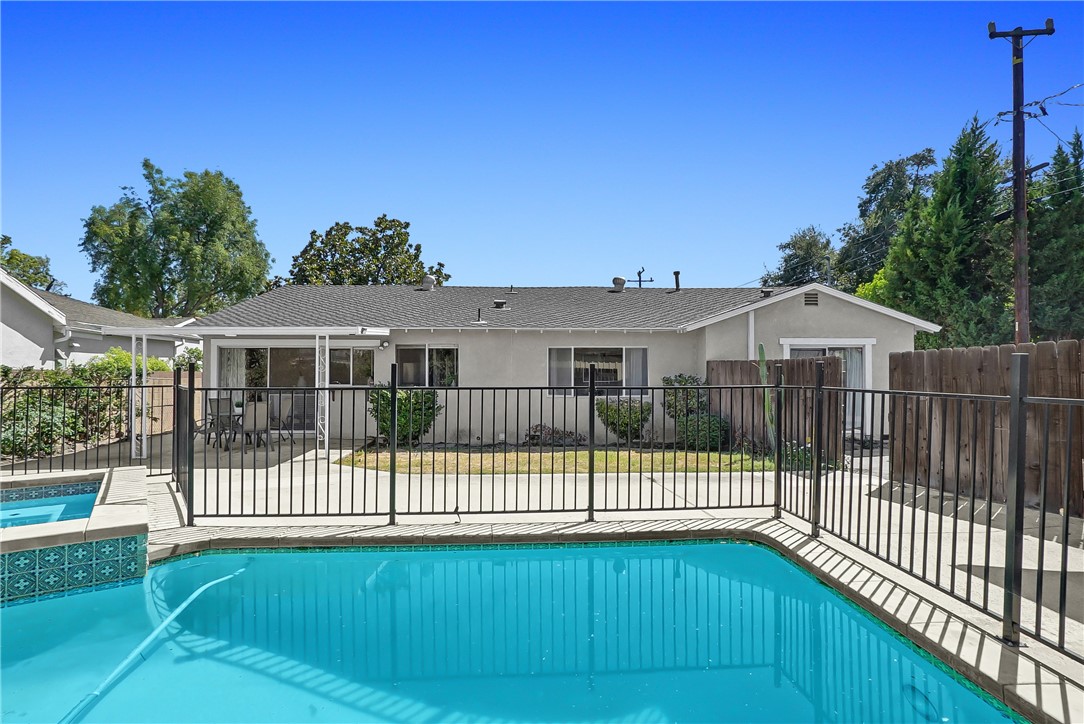 151 E Wistaria Property Photo 40