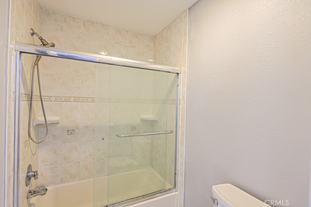 332 Pomelo Avenue B Property Photo 23