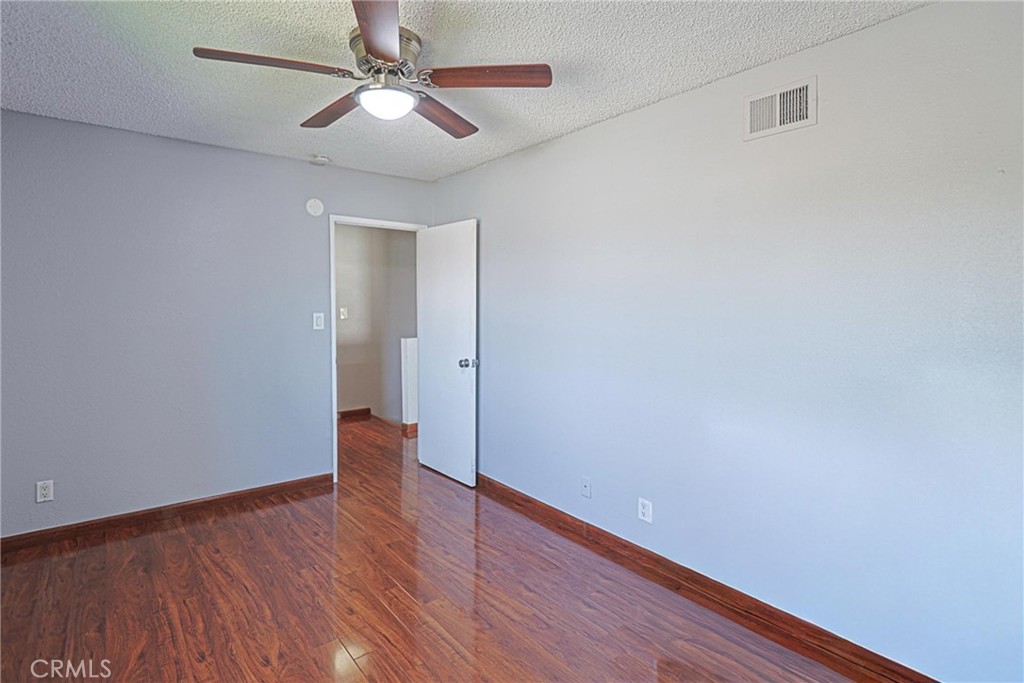 332 Pomelo Avenue B Property Photo 28