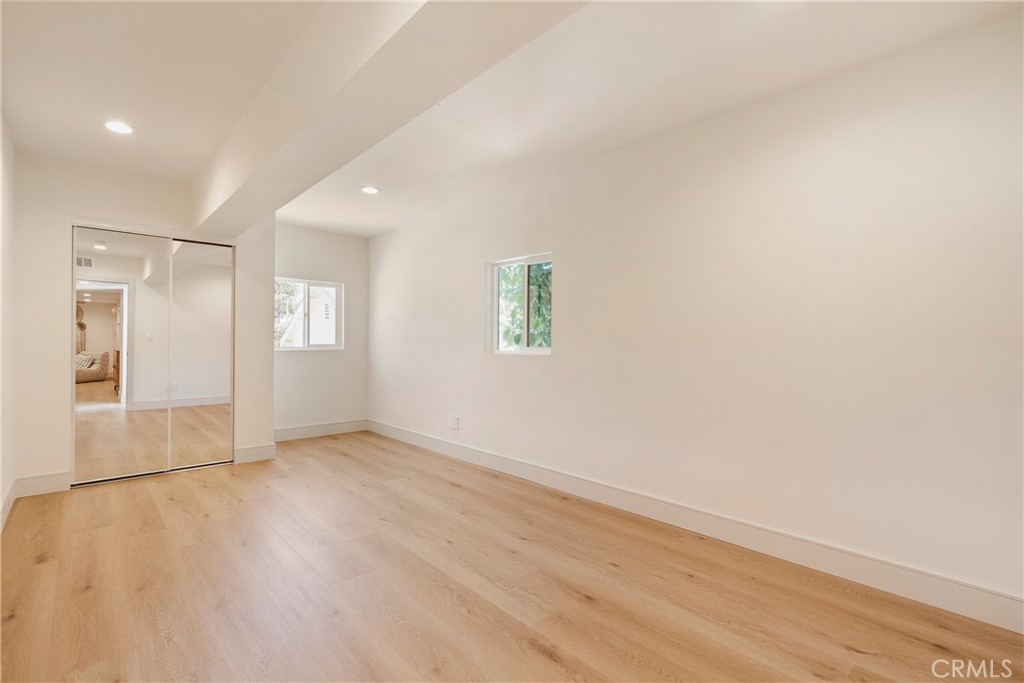 2222 S Westboro Avenue Property Photo 45