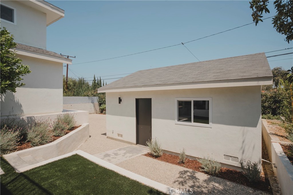 2222 S Westboro Avenue Property Photo 48