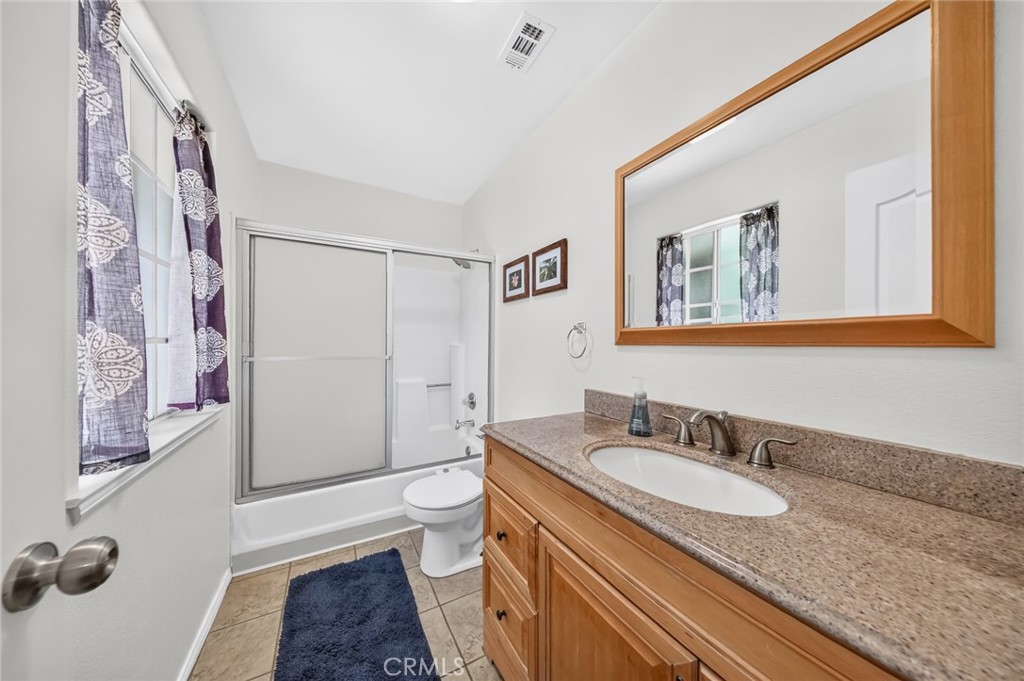 402 Almond Avenue Property Photo 12