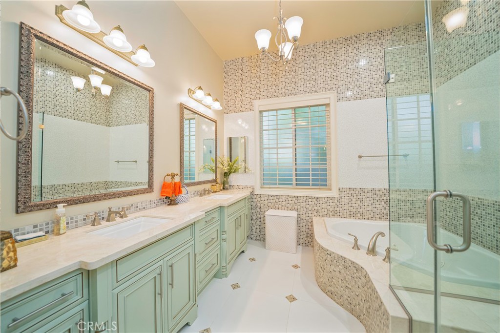 355 W Palm Dr Property Photo 15